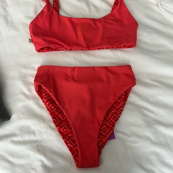 Fendi x skims bikini - Picture 4 of 4